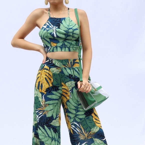 Dress Day Pants - NWT 2pc Tropical Jumpsuit - Halter Top, Wide Legs